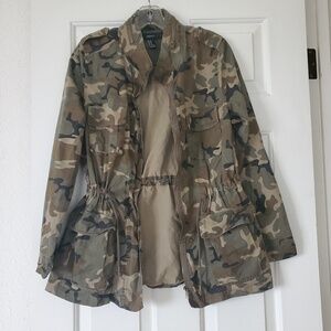 Forever 21 Military Style Camo Utility Jacket Medium